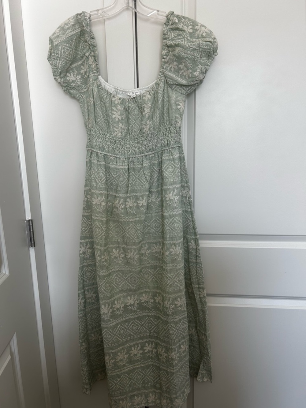 Sage Green Printed Maxi Dress with Puff Sleeves